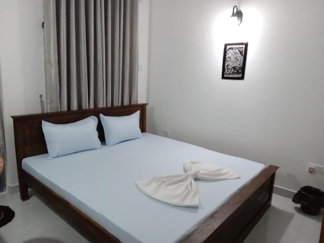 Para Inn Residence Dehiwala-Mount Lavinia Exterior foto
